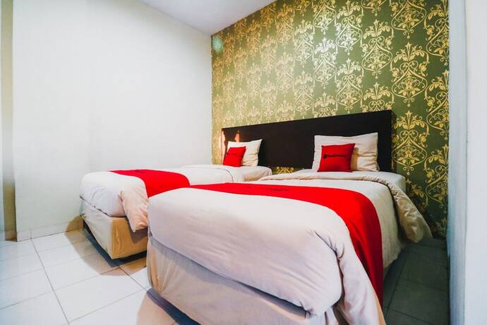 Imagen de la habitación del Hotel Reddoorz Plus Near Mall Panakukang 2. Foto 19