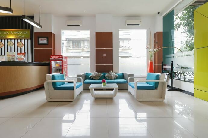 Imagen general del Hotel Reddoorz Plus Near Pantai Losari. Foto 10