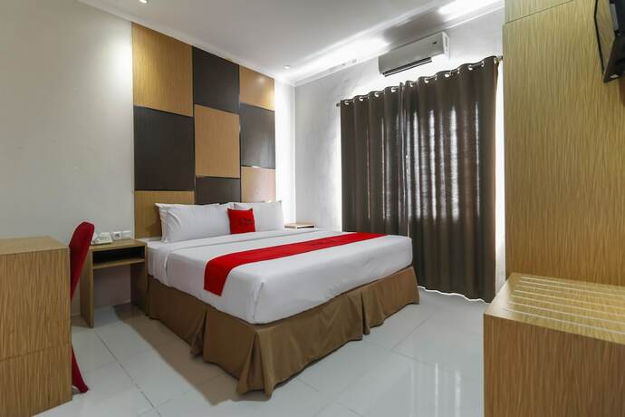 Imagen general del Hotel Reddoorz Plus Near Pantai Losari. Foto 12