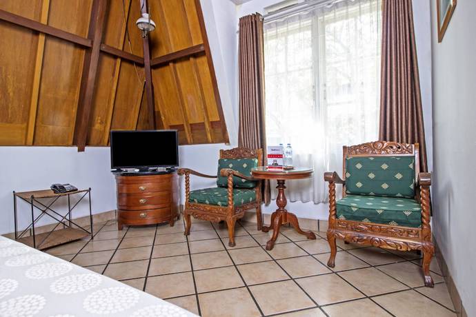 Imagen de la habitación del Hotel Reddoorz Plus Near Parahyangan University. Foto 9