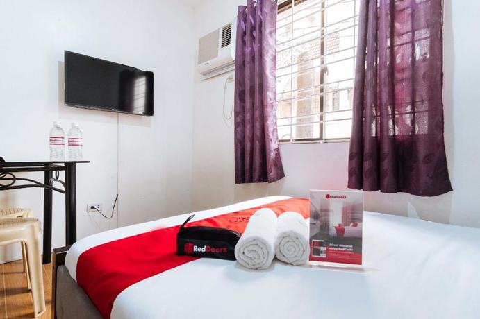 Imagen de la habitación del Hotel Reddoorz Plus Near Robinsons Place Manila. Foto 2