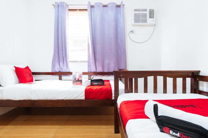 Imagen de la habitación del Hotel Reddoorz Plus Near Robinsons Place Manila. Foto 3