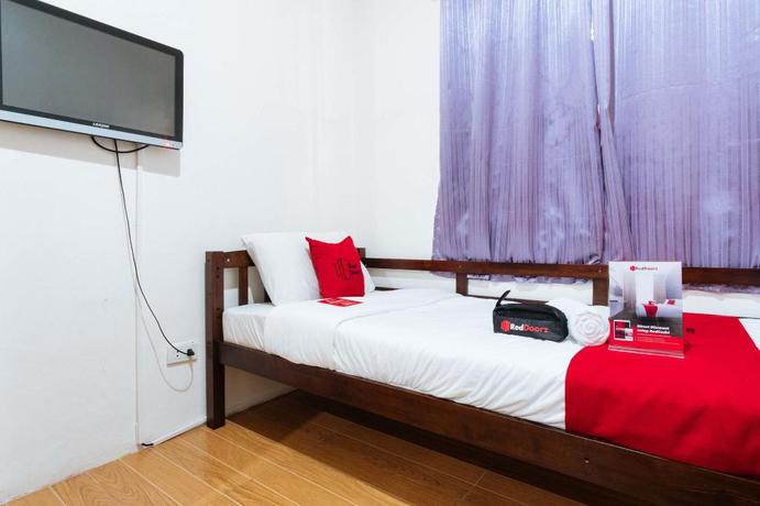 Imagen de la habitación del Hotel Reddoorz Plus Near Robinsons Place Manila. Foto 8