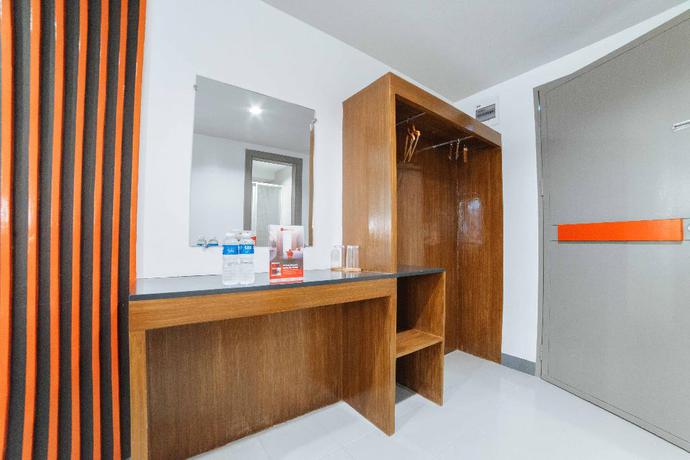 Imagen de la habitación del Hotel Reddoorz Plus Near San Pedro Cathedral. Foto 11
