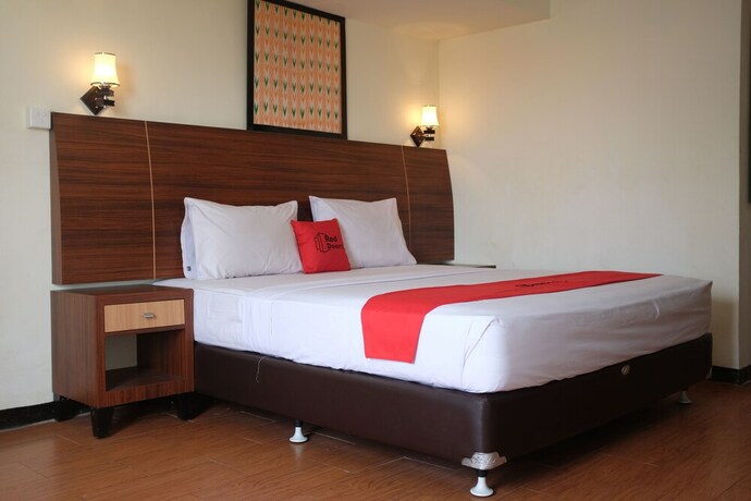 Imagen de la habitación del Hotel Reddoorz Plus Near Senen. Foto 13