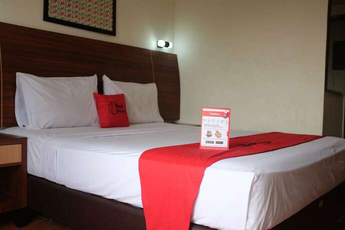 Imagen de la habitación del Hotel Reddoorz Plus Near Senen. Foto 14
