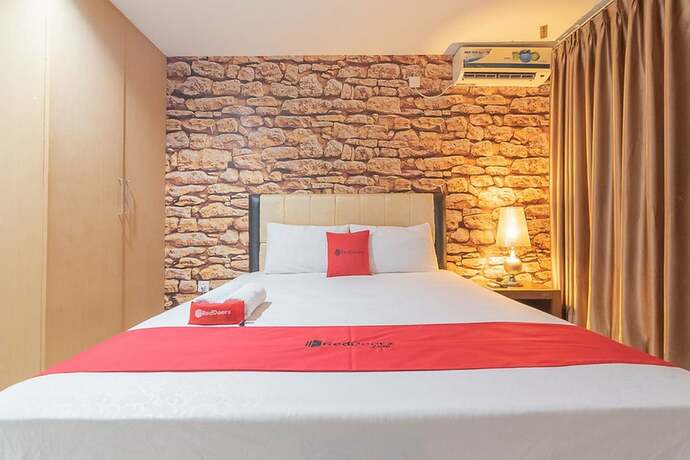 Imagen de la habitación del Hotel Reddoorz Plus Near Sepinggan Airport 3. Foto 16
