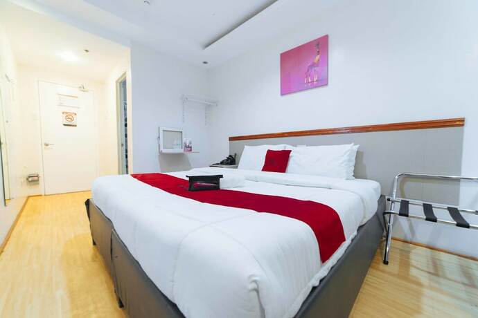 Imagen general del Hotel Reddoorz Plus Near Sm Lanang Davao. Foto 2