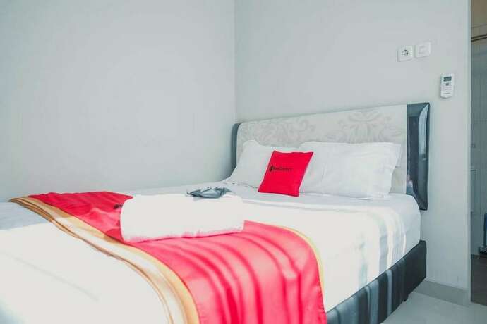 Imagen general del Hotel Reddoorz Plus Near Soekarno Hatta Airport Taman Mahkota. Foto 8