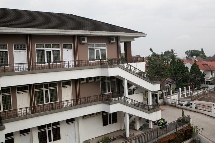 Imagen general del Hotel Reddoorz Plus Near Sukajadi 2. Foto 4