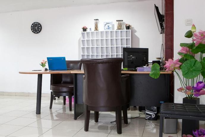 Imagen de los interiores del Hotel Reddoorz Plus Near Sukajadi 2. Foto 20