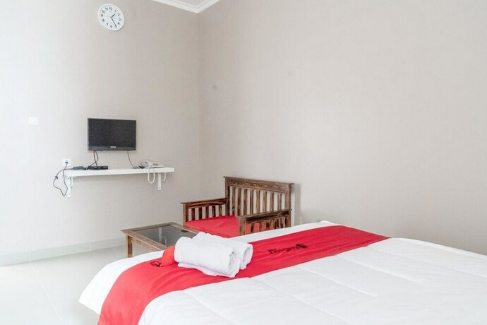 Imagen de la habitación del Hotel Reddoorz Plus Near Tambun Station. Foto 20