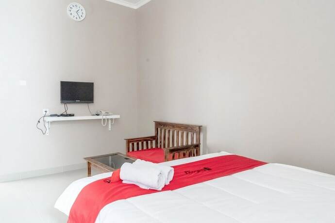 Imagen de la habitación del Hotel Reddoorz Plus Near Tambun Station. Foto 23