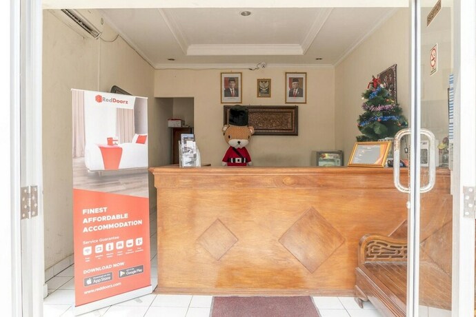 Imagen de los interiores del Hotel Reddoorz Plus Near Tambun Station. Foto 31