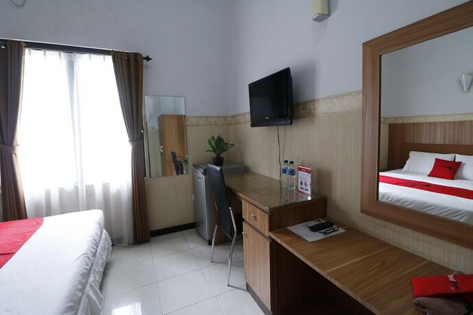 Imagen general del Hotel Reddoorz Plus Near Undip Tembalang. Foto 9