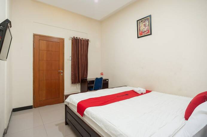 Imagen general del Hotel Reddoorz Plus Near Universitas Indonesia. Foto 13