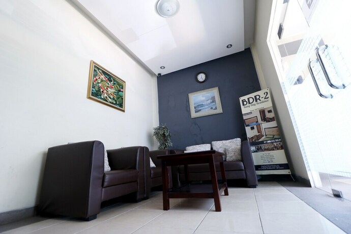 Imagen de los interiores del Hotel Reddoorz Plus Near Universitas Indonesia. Foto 38