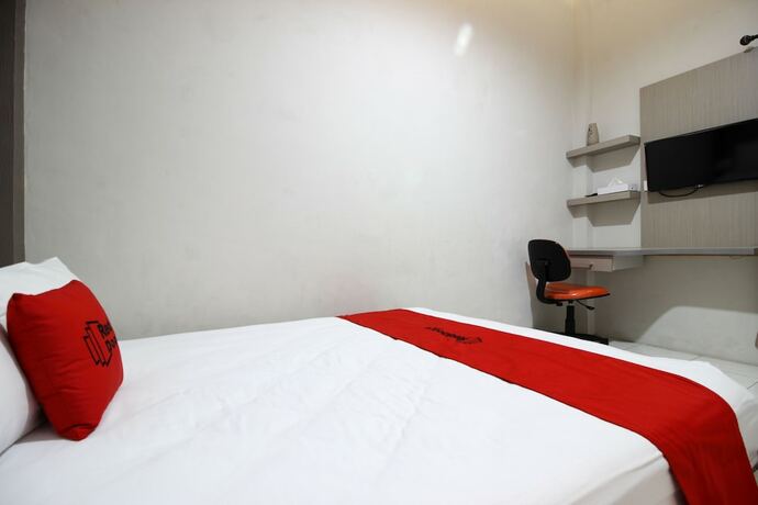 Imagen general del Hotel Reddoorz Plus Near Upn Jogjakarta 2. Foto 2