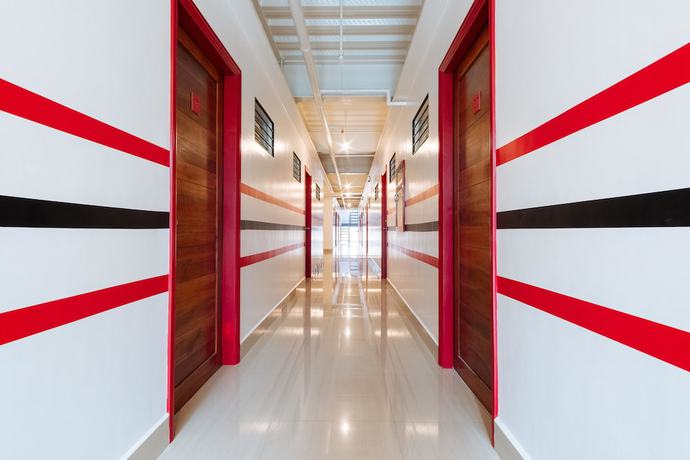 Imagen de los interiores del Hotel Reddoorz Plus Near Ust Manila. Foto 12