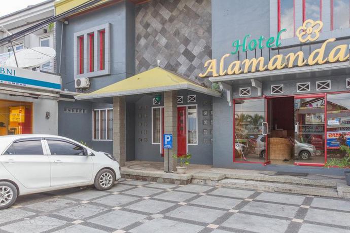 Imagen general del Hotel Reddoorz Plus @ Otista Garut. Foto 2