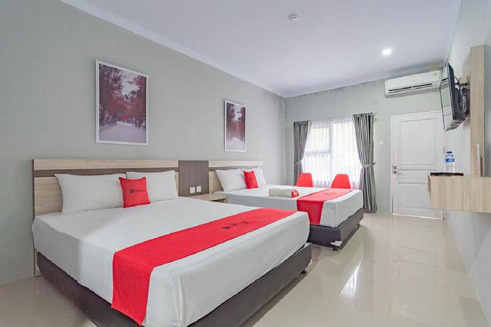 Imagen de la habitación del Hotel Reddoorz Plus @ Otista Garut. Foto 16