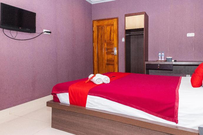 Imagen de la habitación del Hotel Reddoorz Plus @ Paal 2 Manado. Foto 10