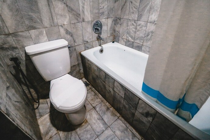 Imagen de la habitación del Hotel Reddoorz Plus @ Permata Alam. Foto 23