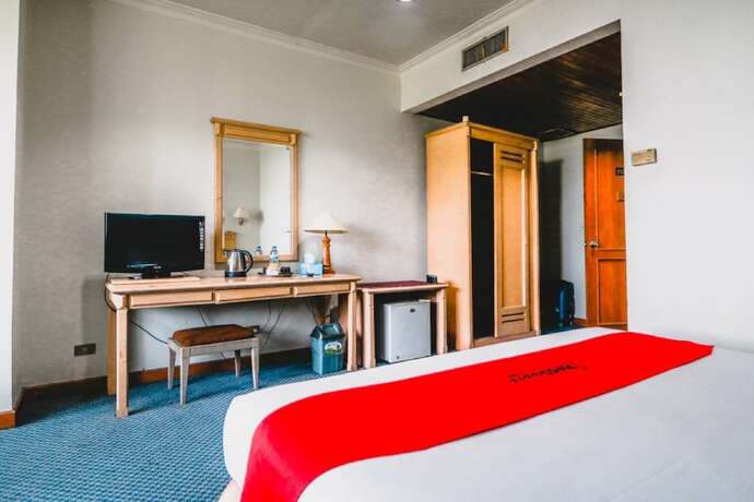 Imagen de la habitación del Hotel Reddoorz Plus @ Permata Alam. Foto 26