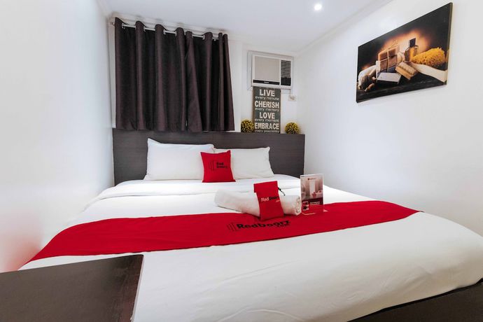 Imagen de la habitación del Hotel Reddoorz Plus @ Poblacion Makati. Foto 4