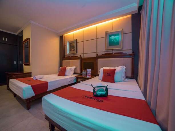 Imagen general del Hotel Reddoorz Plus @ Project 6 Quezon City. Foto 4