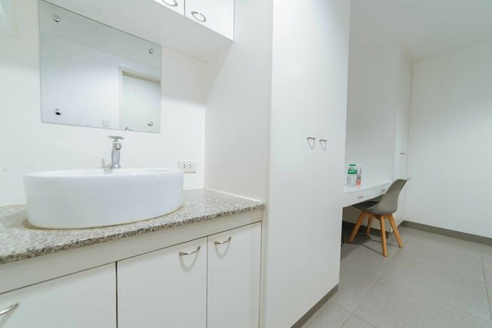 Imagen general del Hotel Reddoorz Plus @ Roxas Street Davao. Foto 13