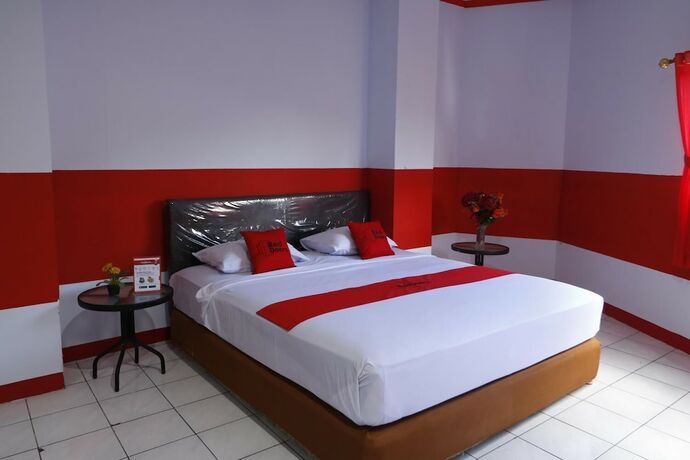 Imagen general del Hotel Reddoorz Plus @ Samratulangi Manado. Foto 3