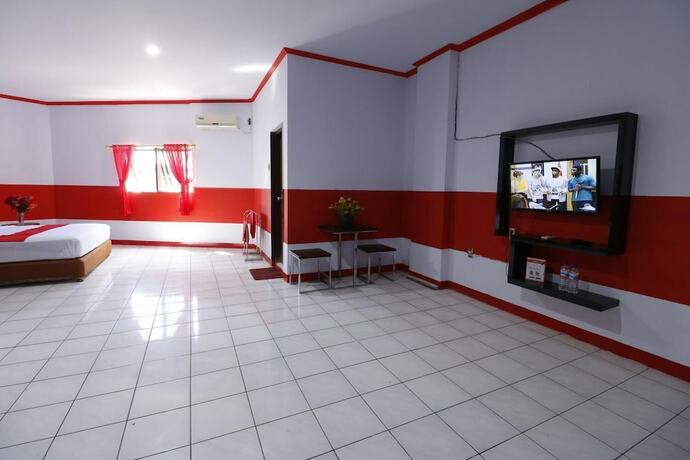 Imagen general del Hotel Reddoorz Plus @ Samratulangi Manado. Foto 16