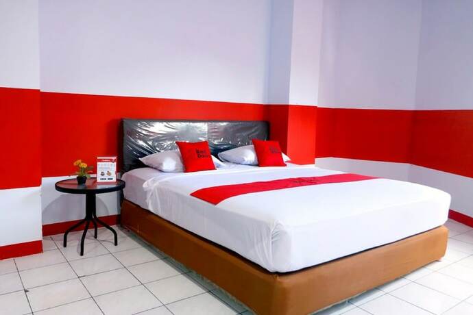 Imagen general del Hotel Reddoorz Plus @ Samratulangi Manado. Foto 1