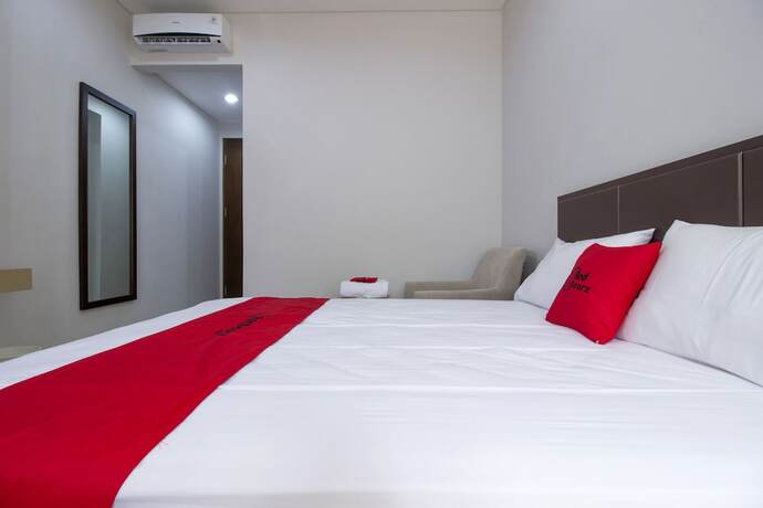 Imagen general del Hotel Reddoorz Plus @ Scbd. Foto 11