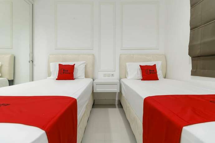 Imagen general del Hotel Reddoorz Plus @ Setiabudi Barat. Foto 3