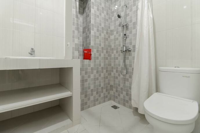 Imagen general del Hotel Reddoorz Plus @ Setiabudi Barat. Foto 11