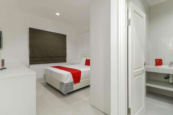 Imagen general del Hotel Reddoorz Plus @ Setiabudi Barat. Foto 16