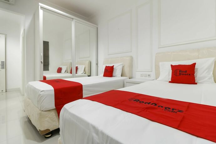 Imagen de la habitación del Hotel Reddoorz Plus @ Setiabudi Barat. Foto 20
