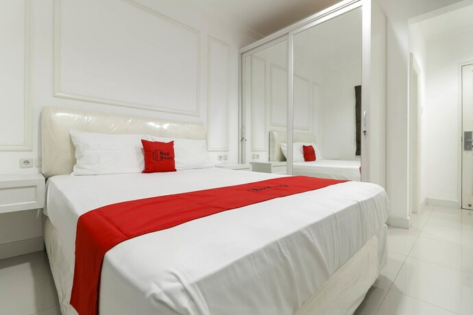 Imagen de la habitación del Hotel Reddoorz Plus @ Setiabudi Barat. Foto 26