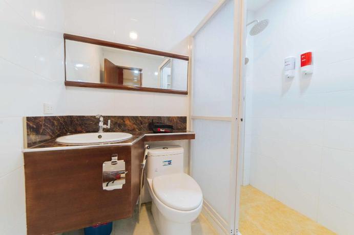 Imagen de la habitación del Hotel Reddoorz Plus @ Starhomes Olivianville. Foto 9