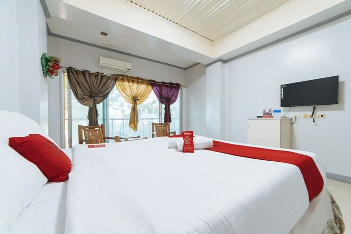 Imagen de la habitación del Hotel Reddoorz Plus @ Subic 2n2 Beach Resort Zambales. Foto 26