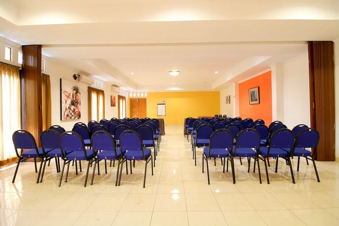 Imagen general del Hotel Reddoorz Plus @ Taman Siswa 2. Foto 4