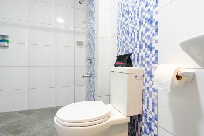 Imagen de la habitación del Hotel Reddoorz Plus @ West Nautical Road Puerto Galera. Foto 10