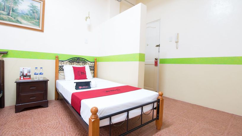 Imagen de la habitación del Hotel Reddoorz @ Praferosa Resort Calamba. Foto 8