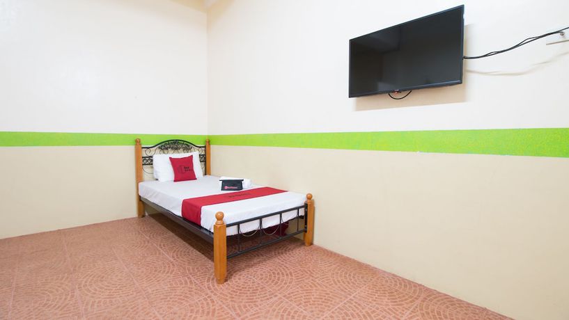 Imagen de la habitación del Hotel Reddoorz @ Praferosa Resort Calamba. Foto 13
