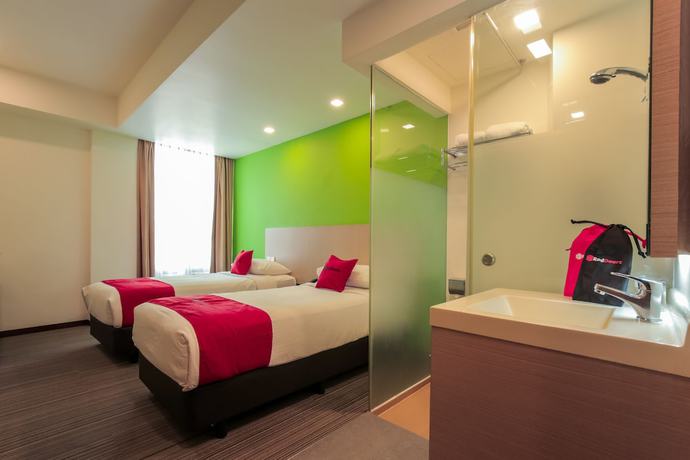 Imagen de la habitación del Hotel Reddoorz Premium @ Balestier. Foto 10