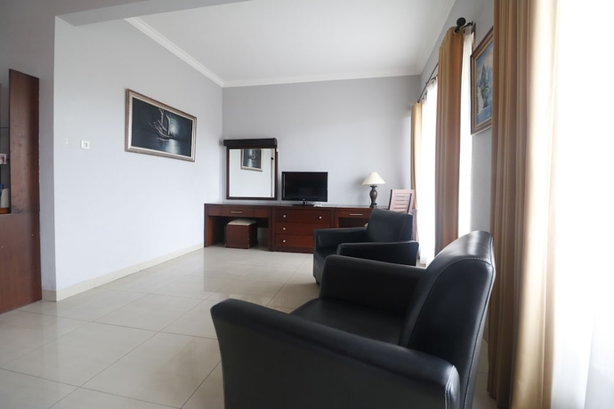 Imagen de la habitación del Hotel Reddoorz Premium @ Bukit Damai Indah. Foto 11