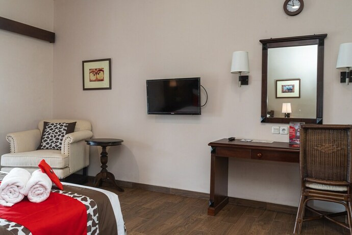 Imagen de la habitación del Hotel Reddoorz Premium @ Lido Sukabumi. Foto 19