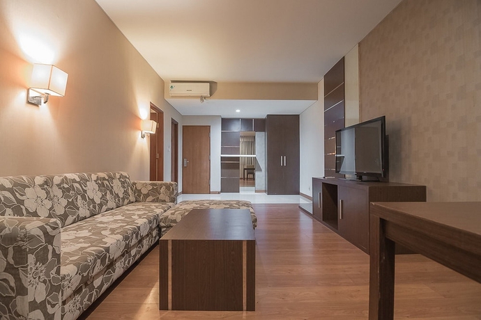 Imagen de la habitación del Hotel Reddoorz Premium Near Paris Van Java Mall. Foto 5